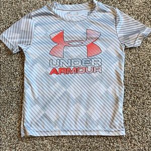 Under Armour Tee Size 4